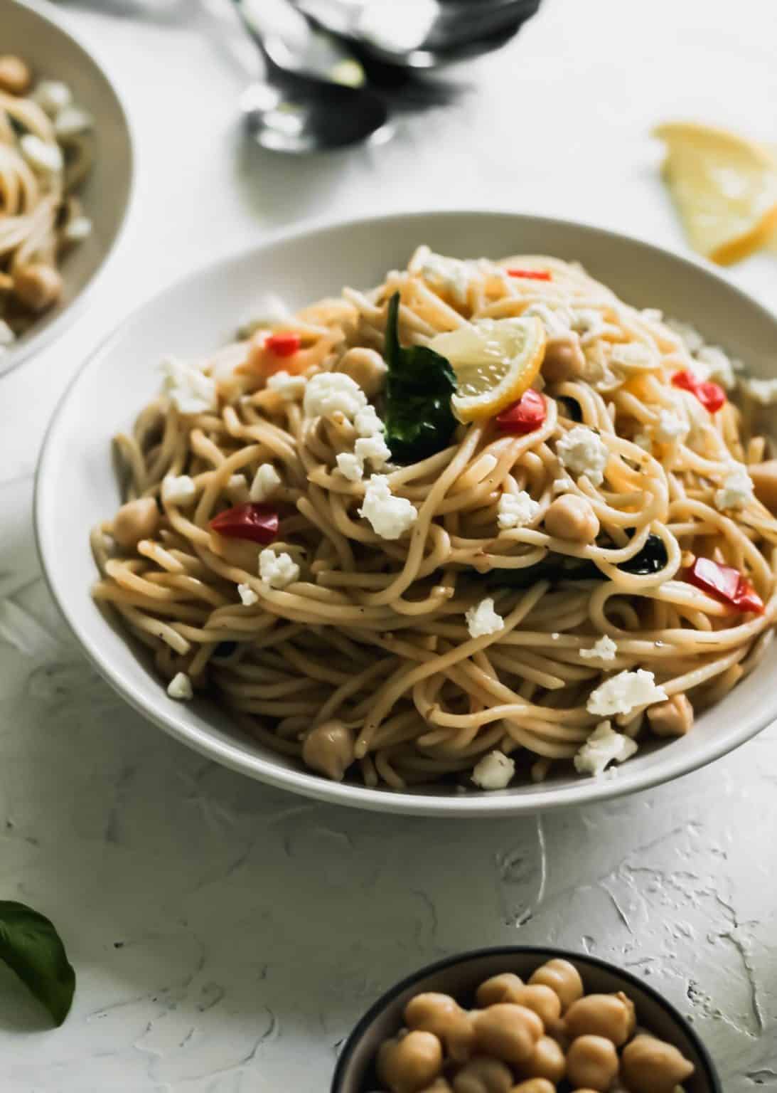 Mediterranean Garlic and Olive Oil Pasta Your Home, Made Healthy