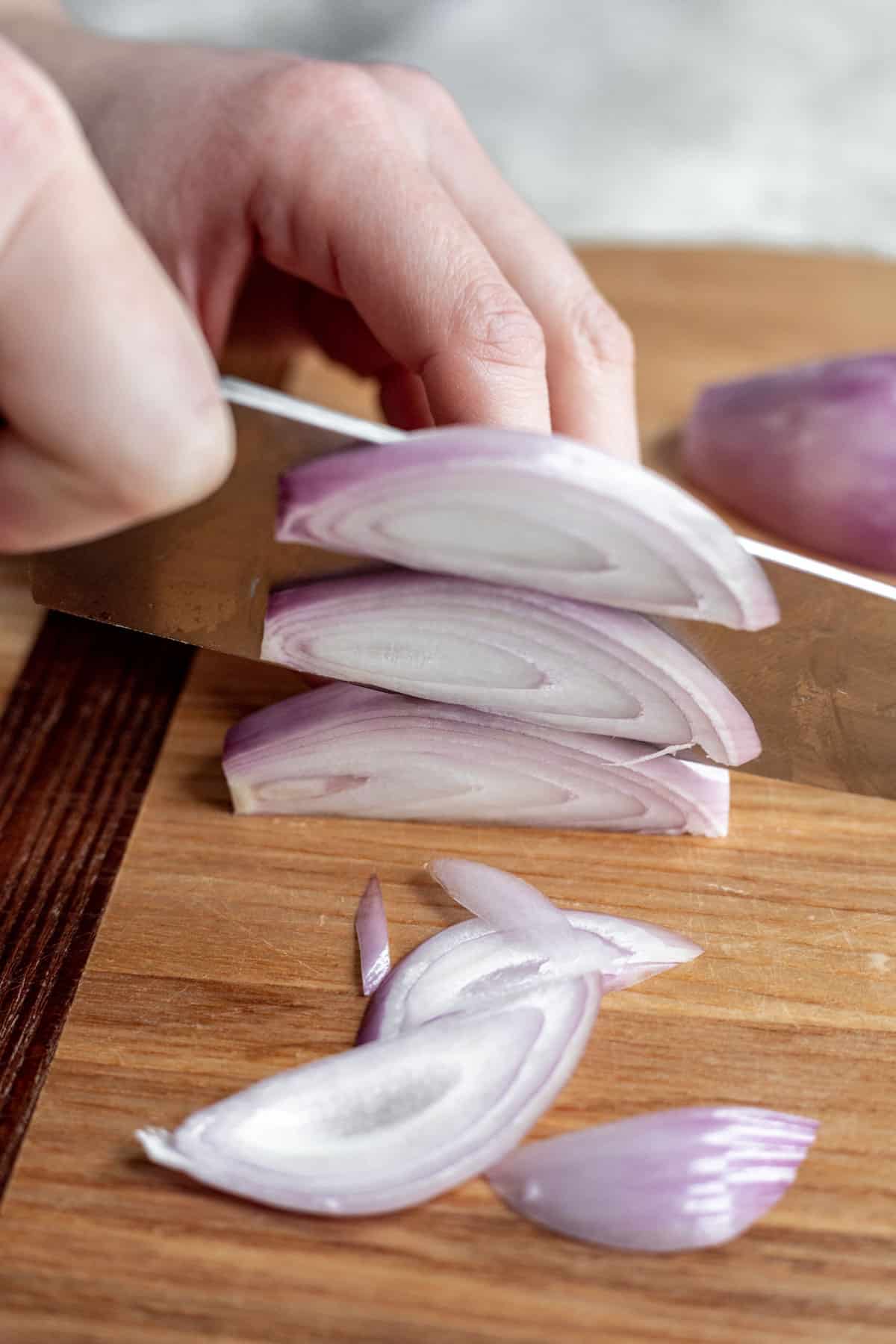 How To Cut Shallots (Step-By-Step Guide)