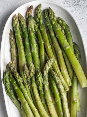 Instant pot asparagus on a serving platter.