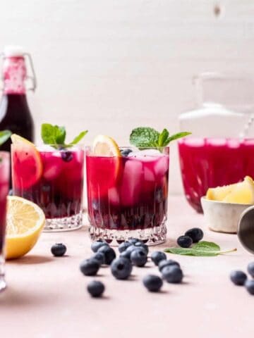 Blueberry-Vodka-Lemonade-9
