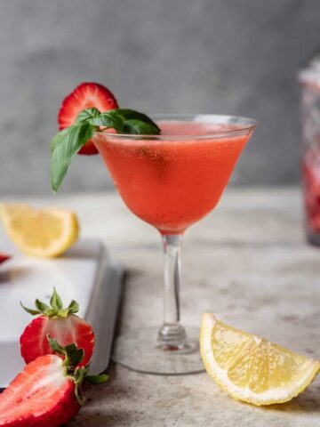 Strawberry-Basil-Gin-Smash10
